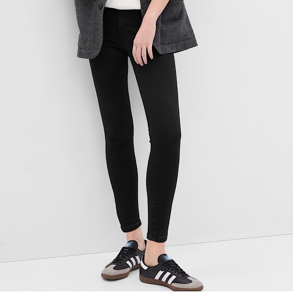 GAP JEANS💋NWT - Picture 1 of 8